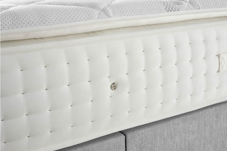 Pillow Top 1000 Zip And Link Mattress