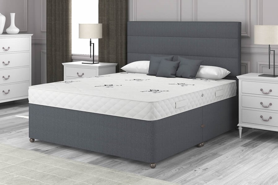 Jasmine Divan