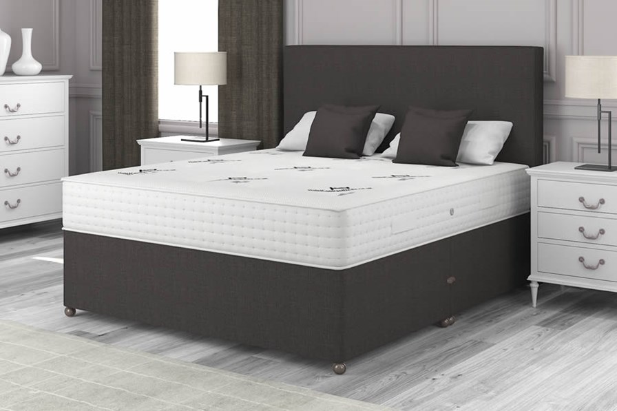 Monarch 1500 Divan