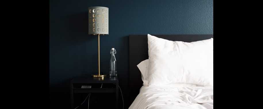 How Is a Contract Bed Made?