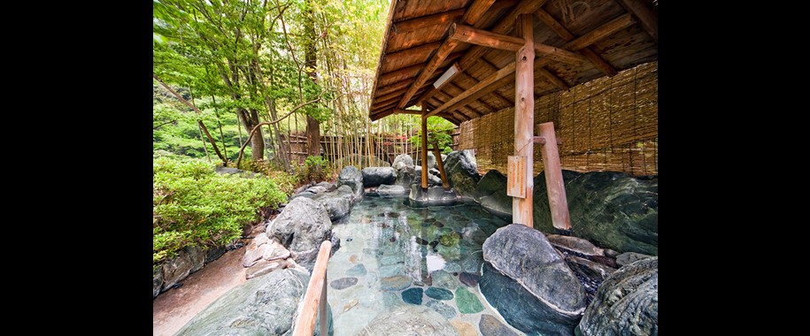 8 Amazing Hotels That Hold World Records