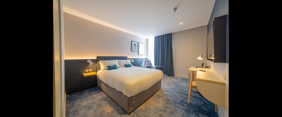 Leonardo Hotel Bristol Glassfields Showcase
