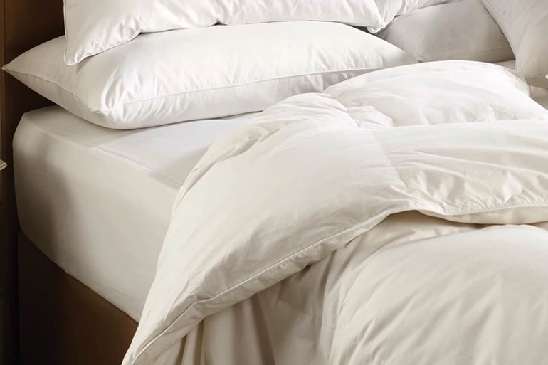 Nestle Zip & Link Spiral Hollowfibre Spring Back Duvet