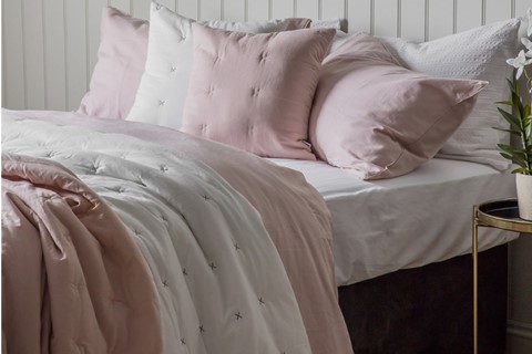 Cotton Stitch Bedspread - Blush / White 