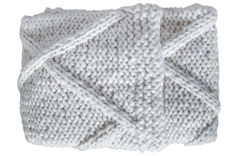 Cable Knitted Diamond Throw