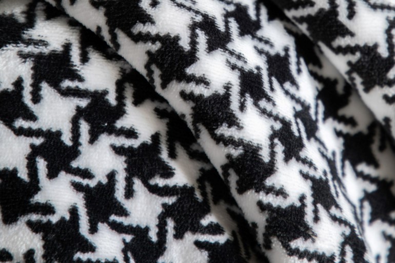 Dogtooth Sherpa Throw