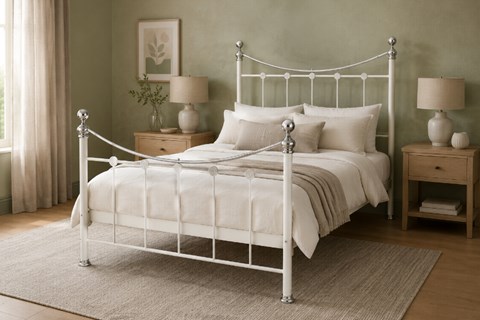 Bude 4'0" Small Double White Metal Frame
